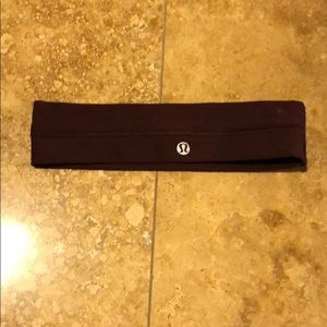 burgundy lululemon headband